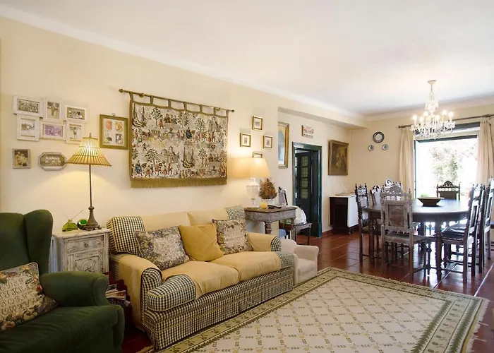 Casa *